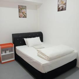 H Budget Hotel