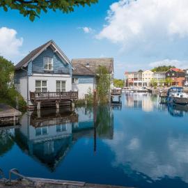 Sunday Resort Marina Wolfsbruch - Hotel, hotel di Rheinsberg