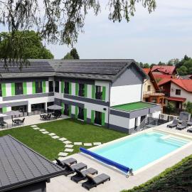 Q Villa, hotel em Săcele