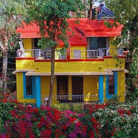 Private Garden Bungalow, Main Road Connected - Om Bungalow, Happy Stay, Mahabaleshwar, hotel in Mahabaleshwar