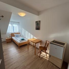 Gasthaus und Pension Halli-Galli, hotel a Passau