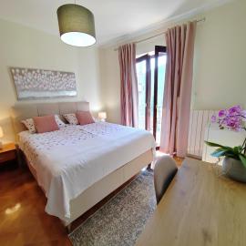 Rooms Irena Gregov, hotel in Mošćenička Draga