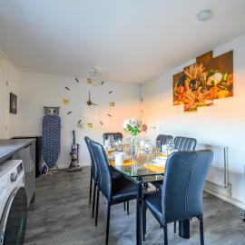 -RAGS- For your relaxed, Cosy Stay, Free Parking