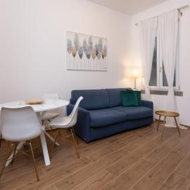 Flower apartment - new bright home in Brera, hotel a Milà