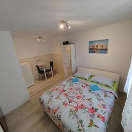 Rooms Neda, hotel a Izola