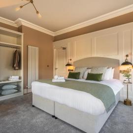 Creighton Hotel, hotel u gradu Clones