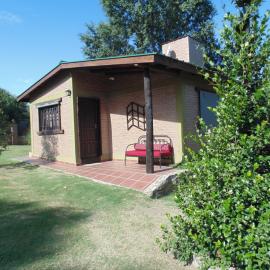 Cabañas los amigos Pino, hotel in Potrero de Garay