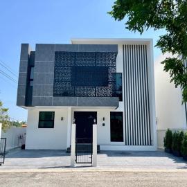 HS3-Hidden Space Private Pool Villa-บางแสน