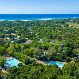 Camping Village Baia Paradiso, hotel v destinácii Badesi
