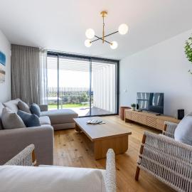 Ria View - Luxo a Beira Mar