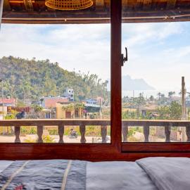 Private house at green homestay