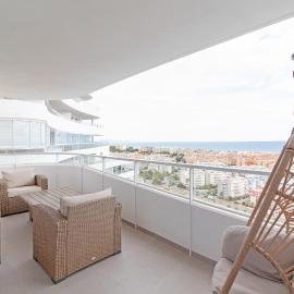 Global Vacacional, Apartamento con vistas al mar, 2 terrazas y piscina en Canet d'en Berenguer