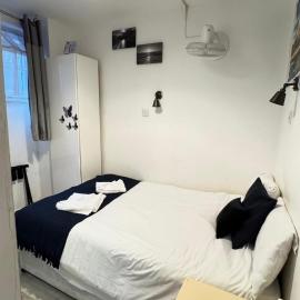 Earl's Court Rooms, Hotel in London