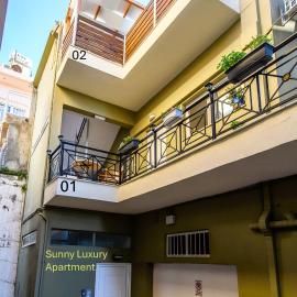 Sunny Luxury Apartment's