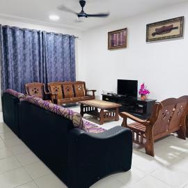 PakyaZ Homestay, hotel u gradu Kučing