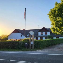 Lysbjerggård, hotel in Fåborg