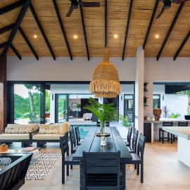 Villa Ayla - Santa Teresa Minutes from the beach, hotel a Carmen