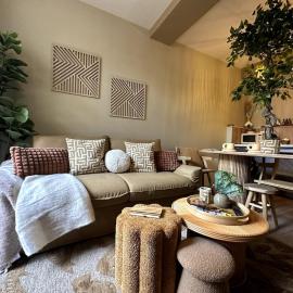LE COTTAGE, T2, Hyper center, Terrasse、マコンのホテル
