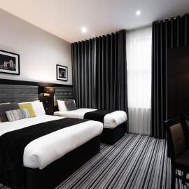 The W14 Kensington, hotel di London