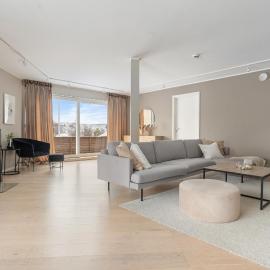 Luxury apartment l Perfect for large groups l Central and quiet