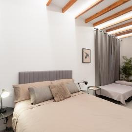Báelia Mini Casa Aurelia، فندق في أليكانتي