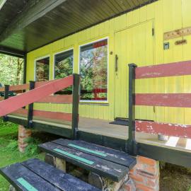Lodge 2 - "Rowan"