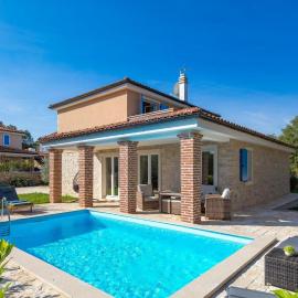 Family Villa Di