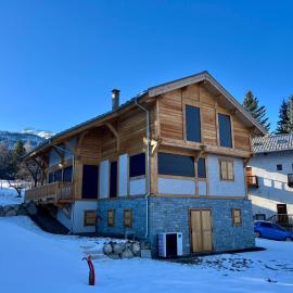 Chalet Neuf 12 pers Ski au pied, Cinéma, hotel in Puy-Saint-Vincent