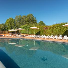 Camping Le Mas de Sireuil, hotel in Sireuil