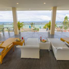 Anahaw Seaside Inn，班塔延島的飯店