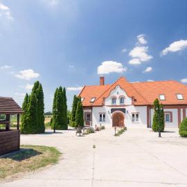 Keller Motel, Hotel in Hajós