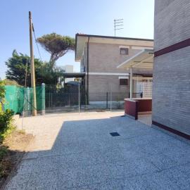 Villa laura, hotel em Rosolina