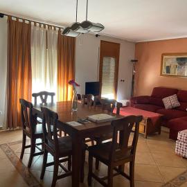 Apartamento Dúplex Casa Jares, hotel v destinácii Caspe