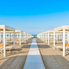 Regina Beach Holiday Apartments, hotel v destinaci Tirrenia