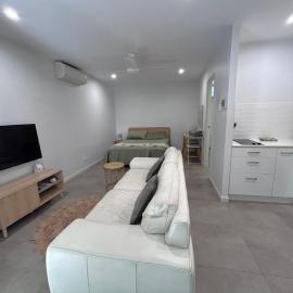 Location, location, location - modern studio