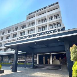 Taris Art Hotel Phrae โรงแรมในแพร่