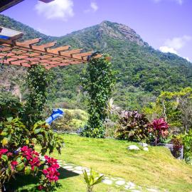 Romántico Refugio de Montaña - Vista, Starlink & Relax