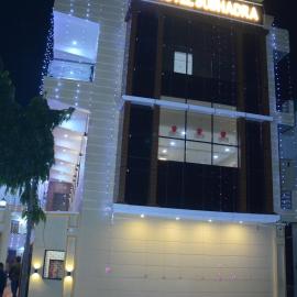 Hotel Subhadra, готель у місті Kannauj