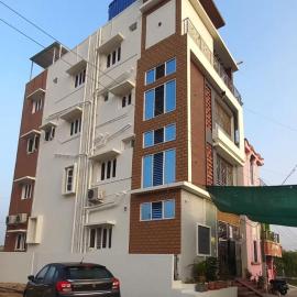 Roshni Apartment - 3A, hotel em Vishāram