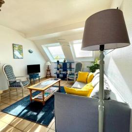 Maison de la plage Santec, hotel in Santec