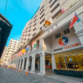 Viesnīca Fairway Colombo - Sri Lanka's First Hotel With Robot Technology Kolombo