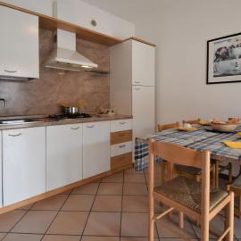 Apartment Mediterraneo-15 by Interhome, hotel in Rosapineta