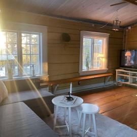 Nice ski in ski out cabin, хотел в Болнес