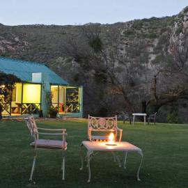 Rainbow Glen Self Catering Chalets, hotel in Montagu