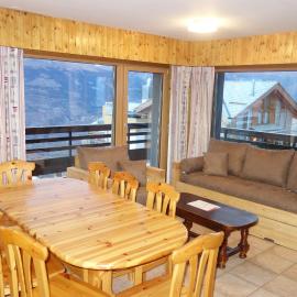 Mont-Rouge E 010 - VIEW apartment 8 pers