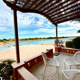 Exquisite 1BR Chalet with Pool and Beach Front El Gouna