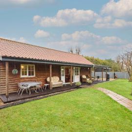 Host & Stay - Dovecote View