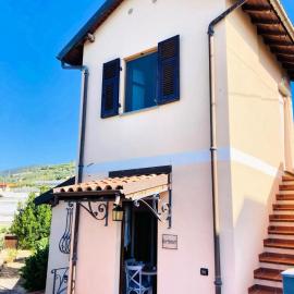 Le Miromar - casa indipendente - parcheggio privato - private parking