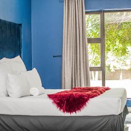 Koeneng B&B, hotel in Kempton Park