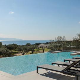 Villa Palazzo di Agathera Kefaloniaprivatevillas, hotell sihtkohas Pesádha